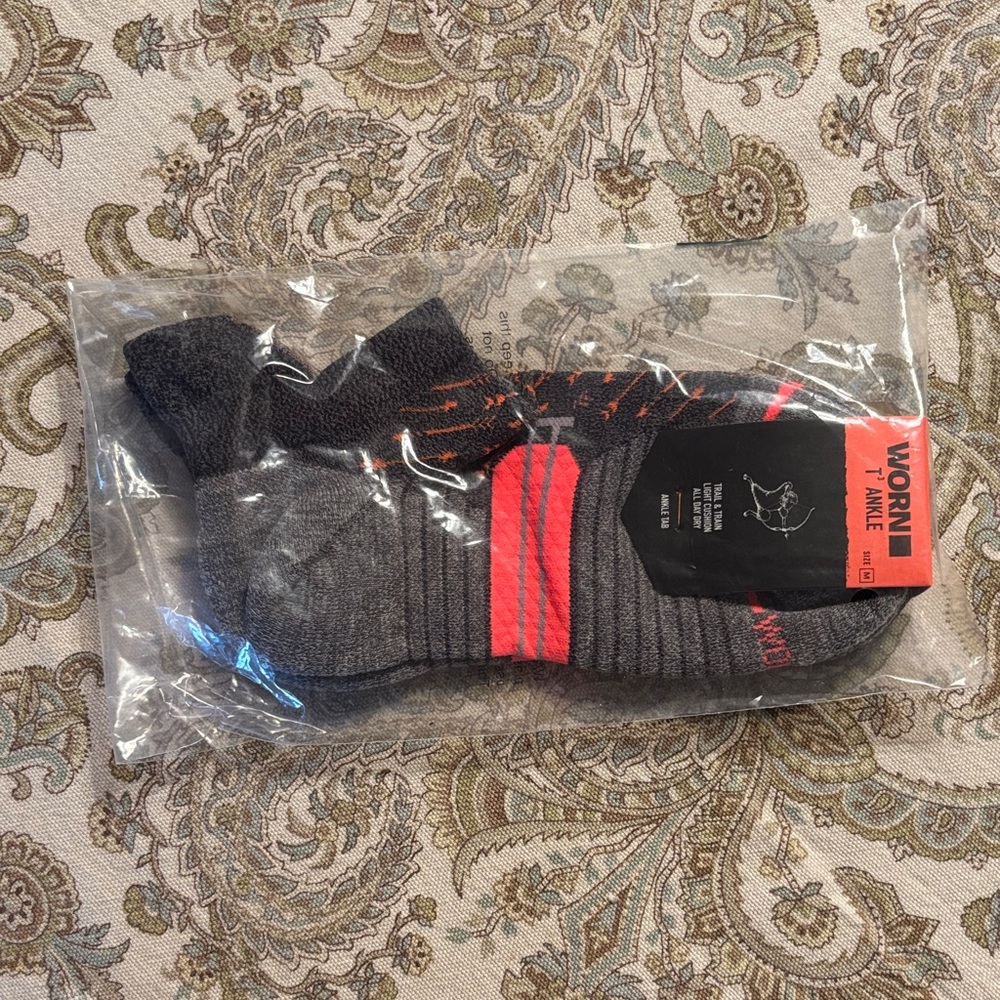 Worn Athletic Men's Black and Orange Socks